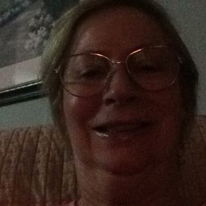 Meet your Posher, Pauline